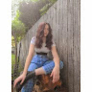 Meet your Posher, Ella